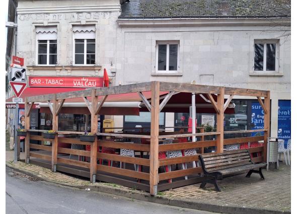 Deuxième vue extérieure du Bar Chez Vallau